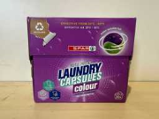 Vente aux enchères en ligne Vente aux enchères de livraison Retour des marchandises et surstock